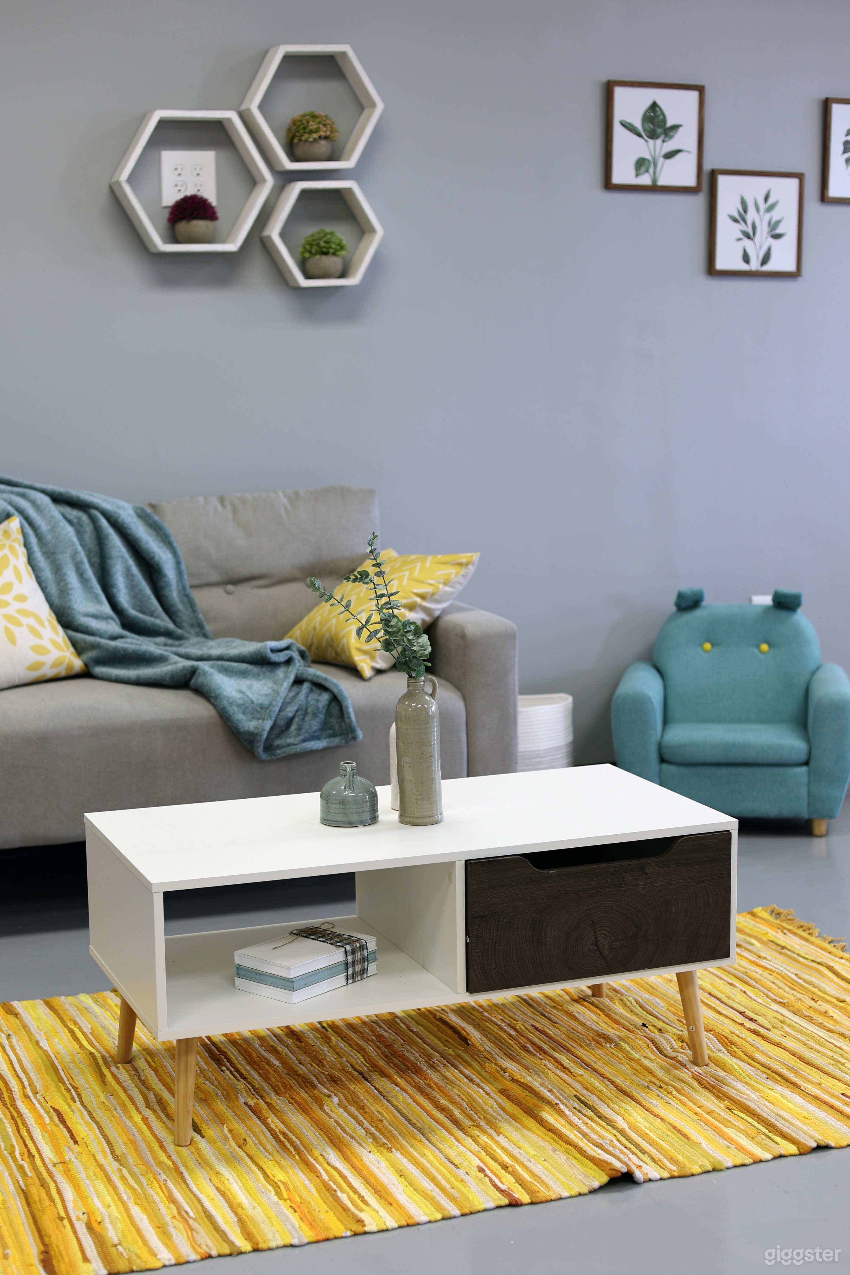 Beautiful Southside Studio w/ Several Looks Photo 2