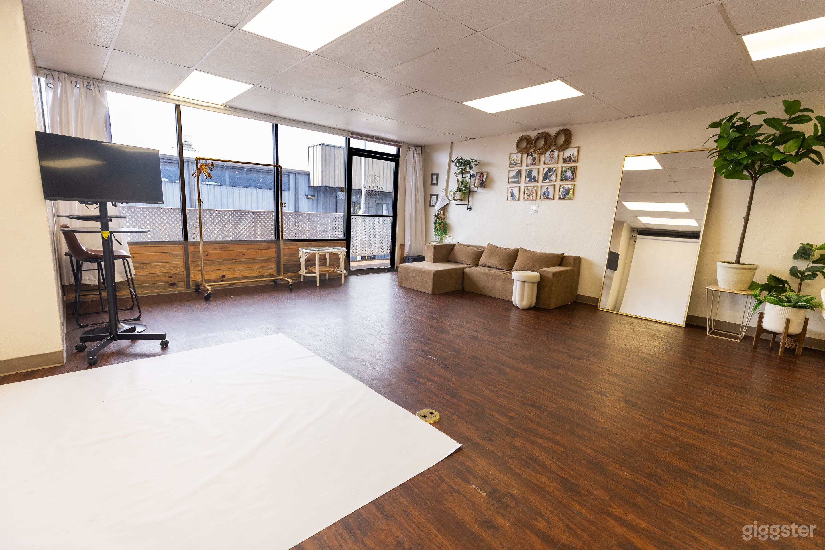 Content Studio for Photo + Video in Kailua Kona Photo 3