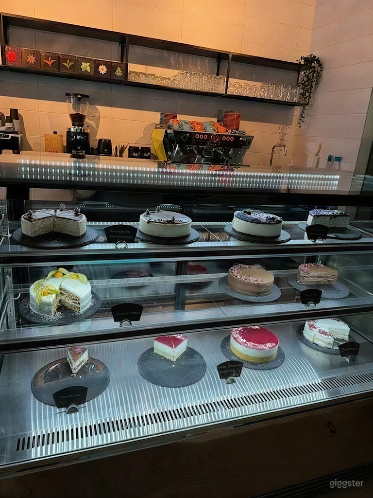  Handmade gluten-free & sugar-free patisserie 