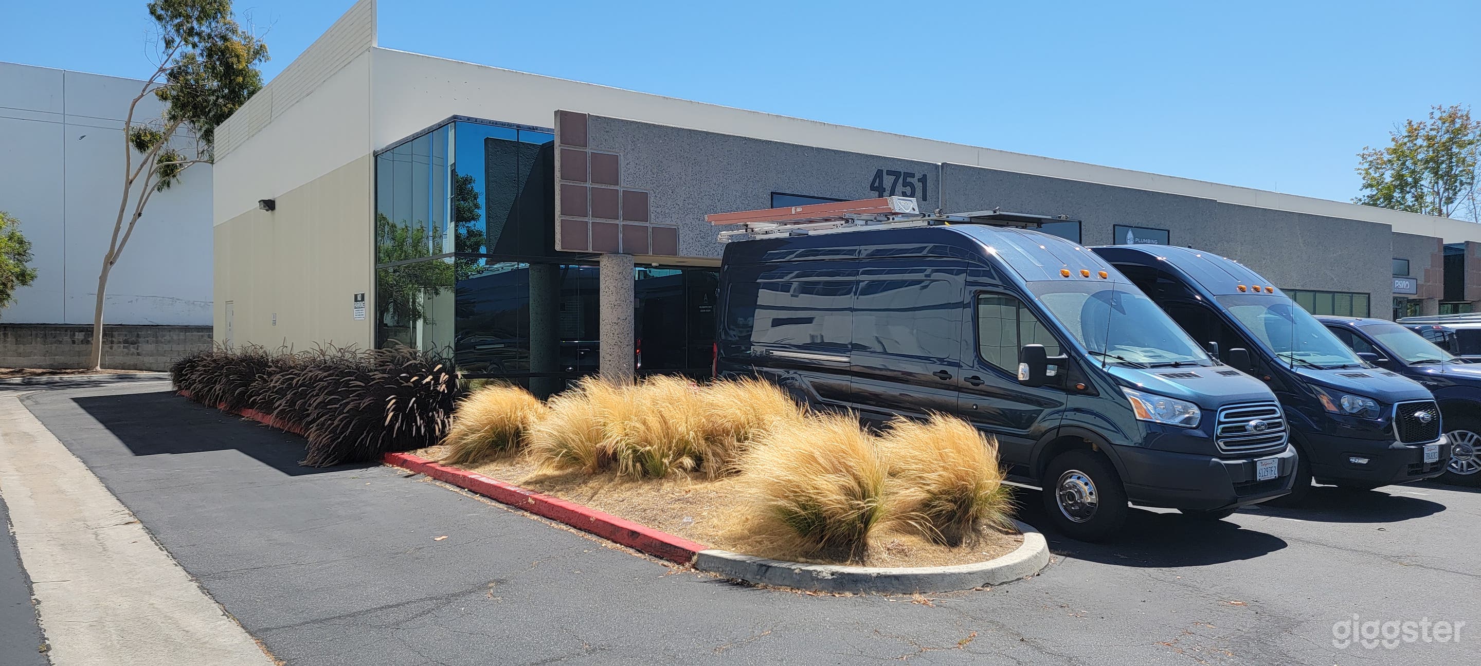 Fully Equipped Production Space for Films and Shoots Photo 3