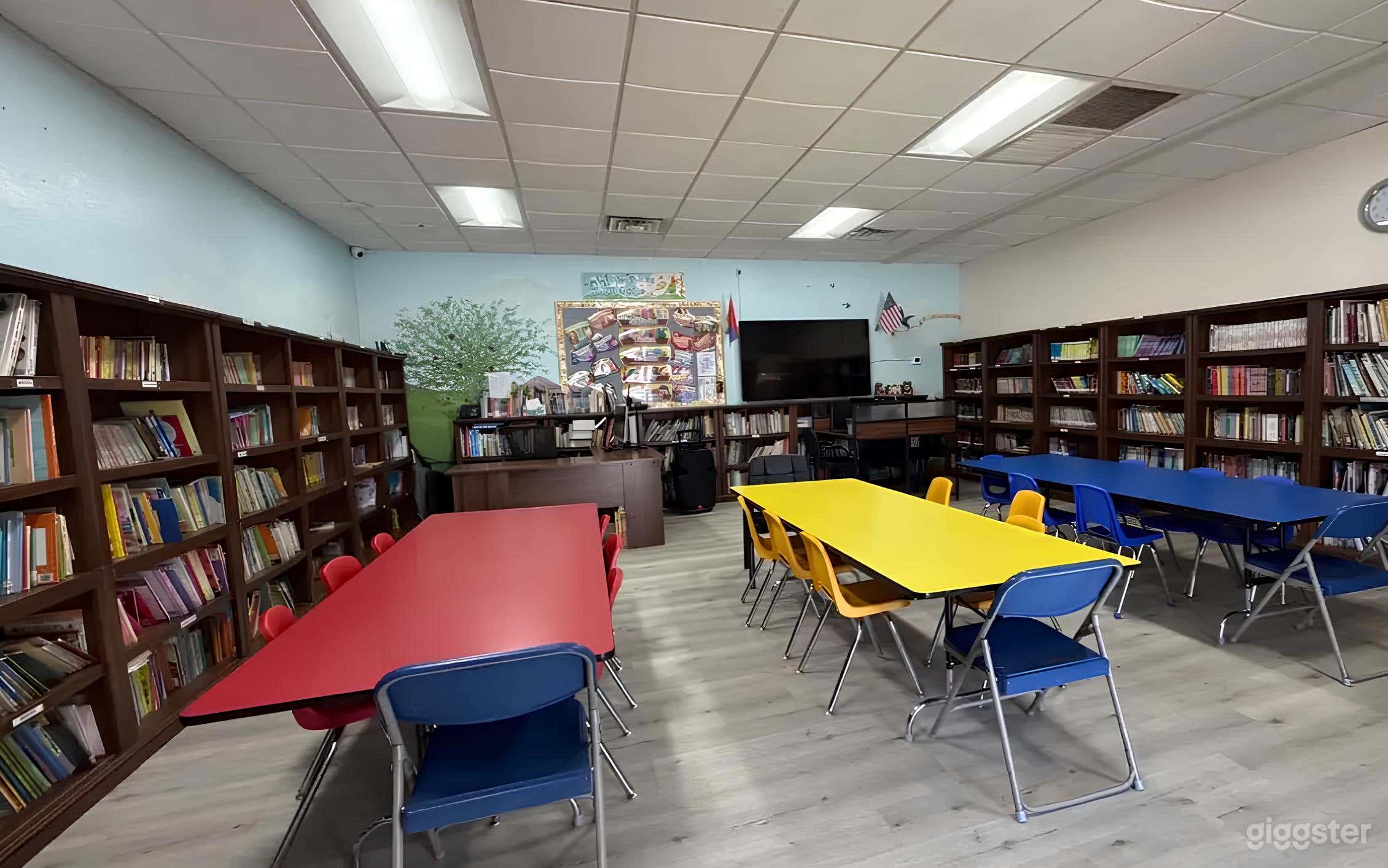 Colorful Children's Library Photo 3