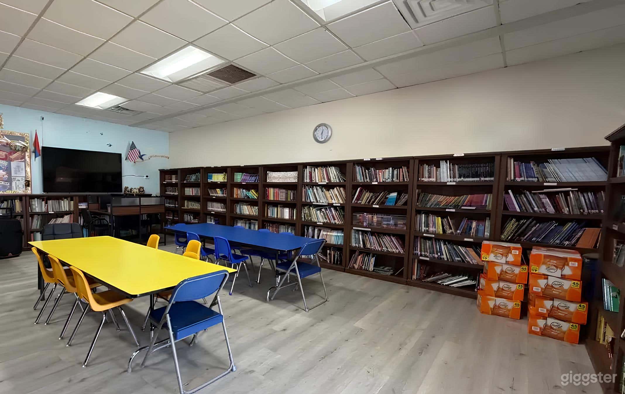 Colorful Children's Library Photo 2