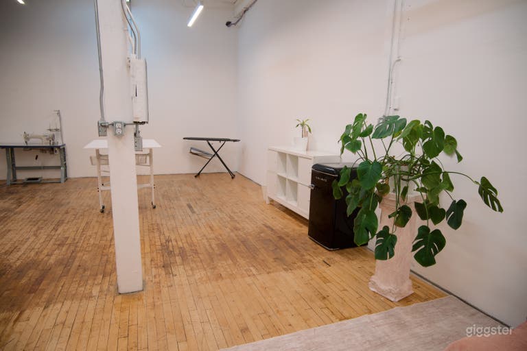  East-End Toronto Loft Set for Film, Photo & Brand Conten 