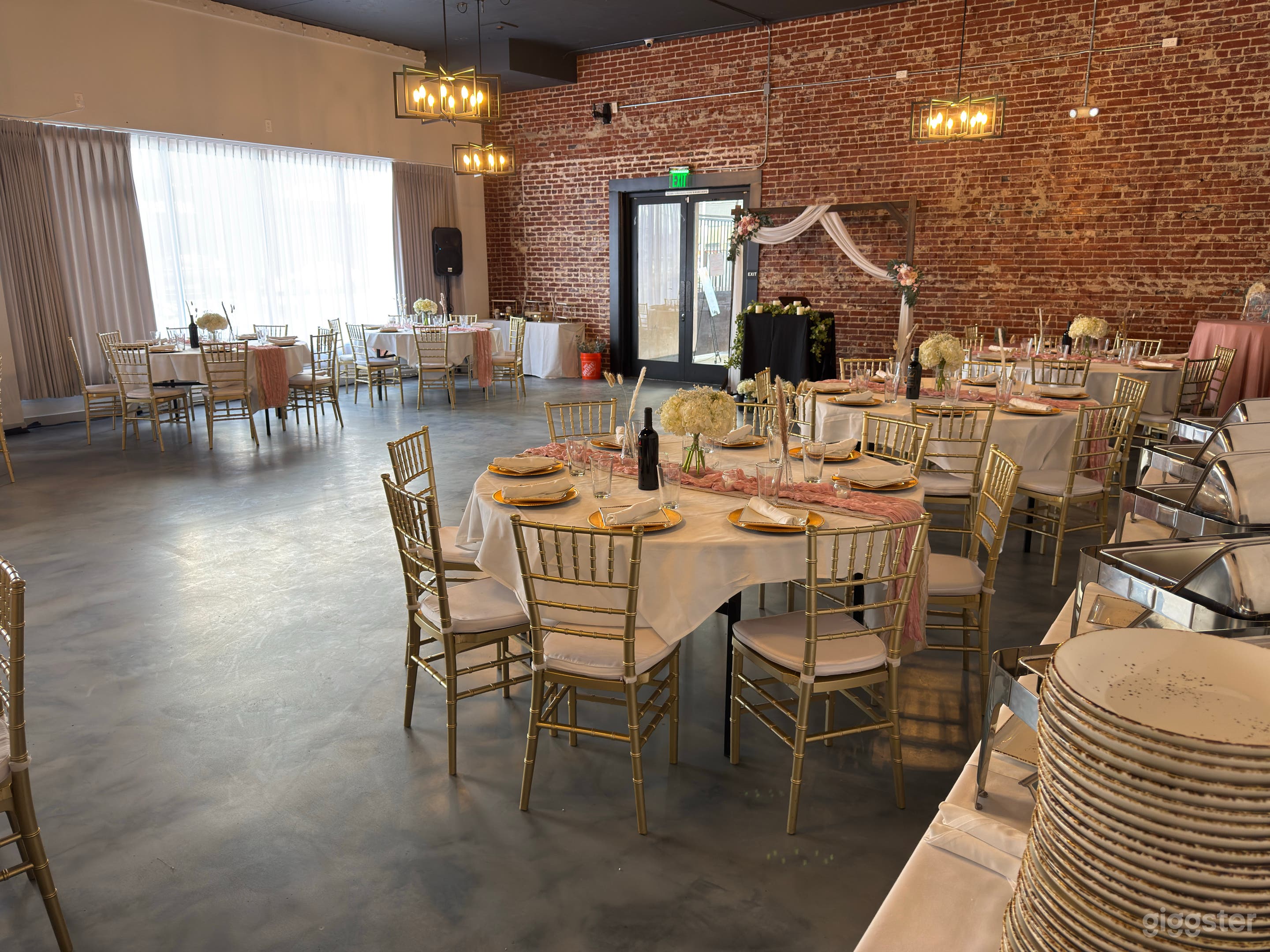 Elegant Private Dining &amp; Event Space Photo 4