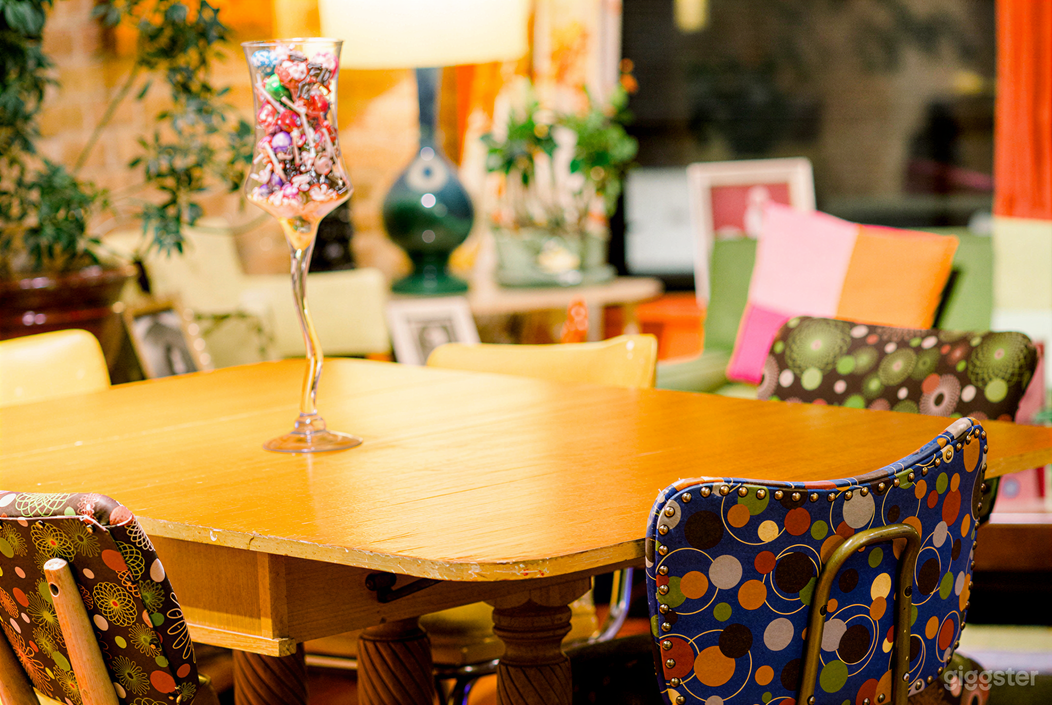 Cheerful Citrus-Colored Event & Meeting Space Photo 4
