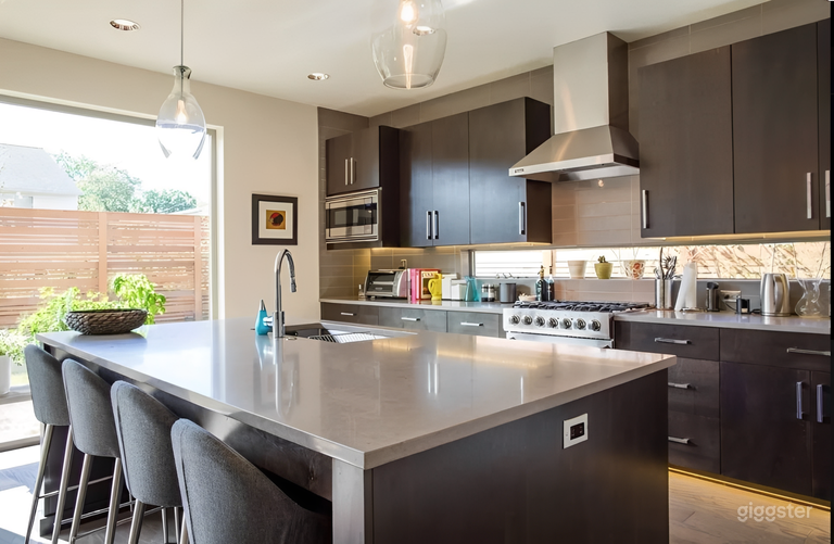  Modern & Light Home with Unique Spaces 