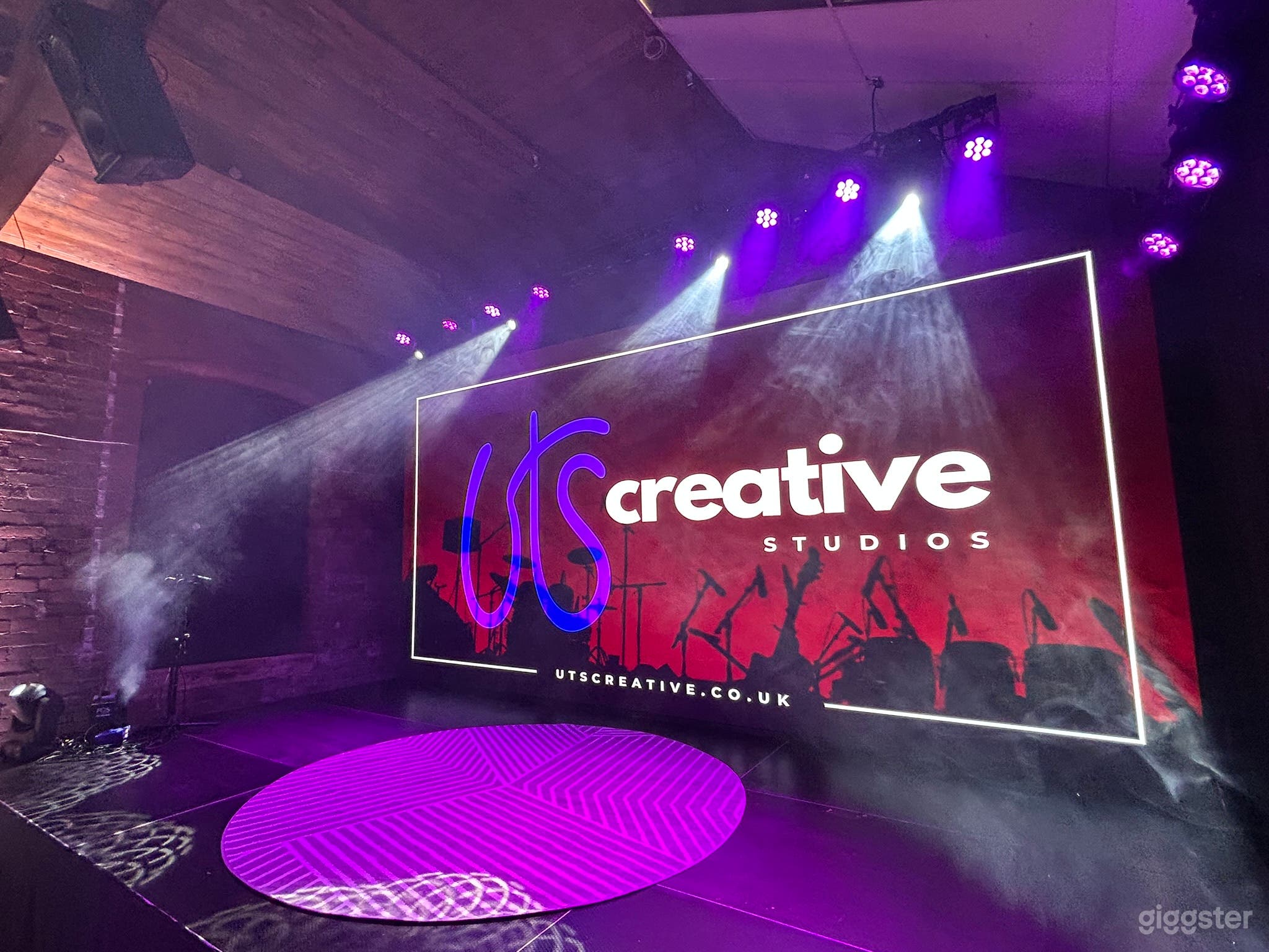 Creative Studio in historic, industrial mill with LED Wall Photo 3