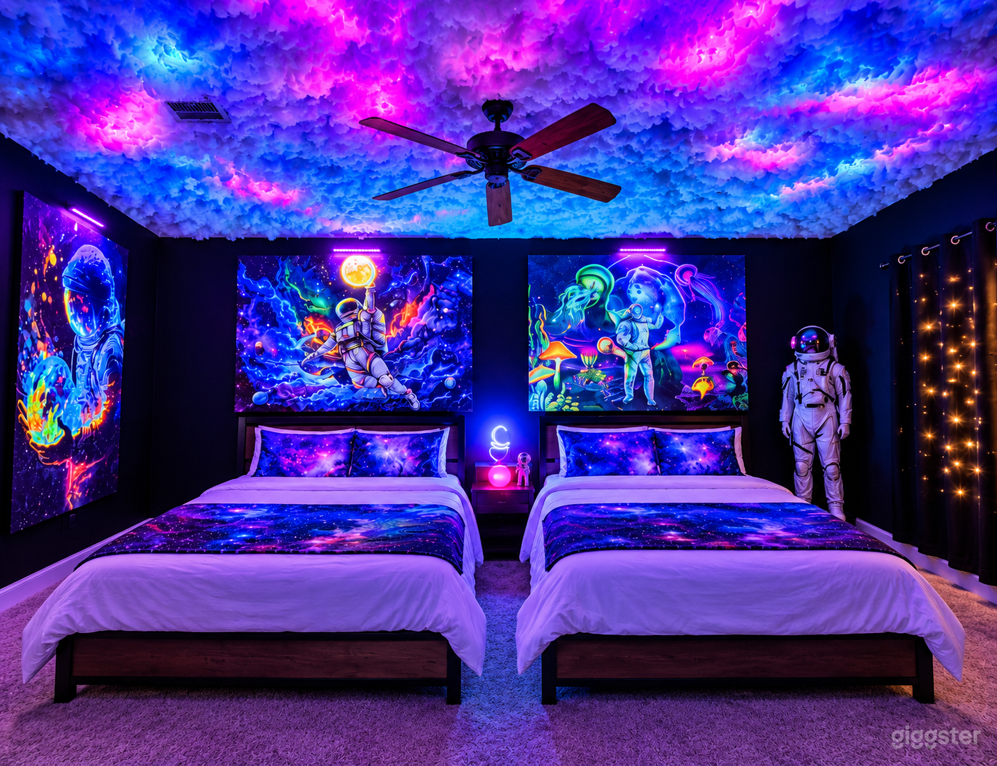 Immersive Themed Townhouse: Space, Jungle & Greek Sets Photo 2