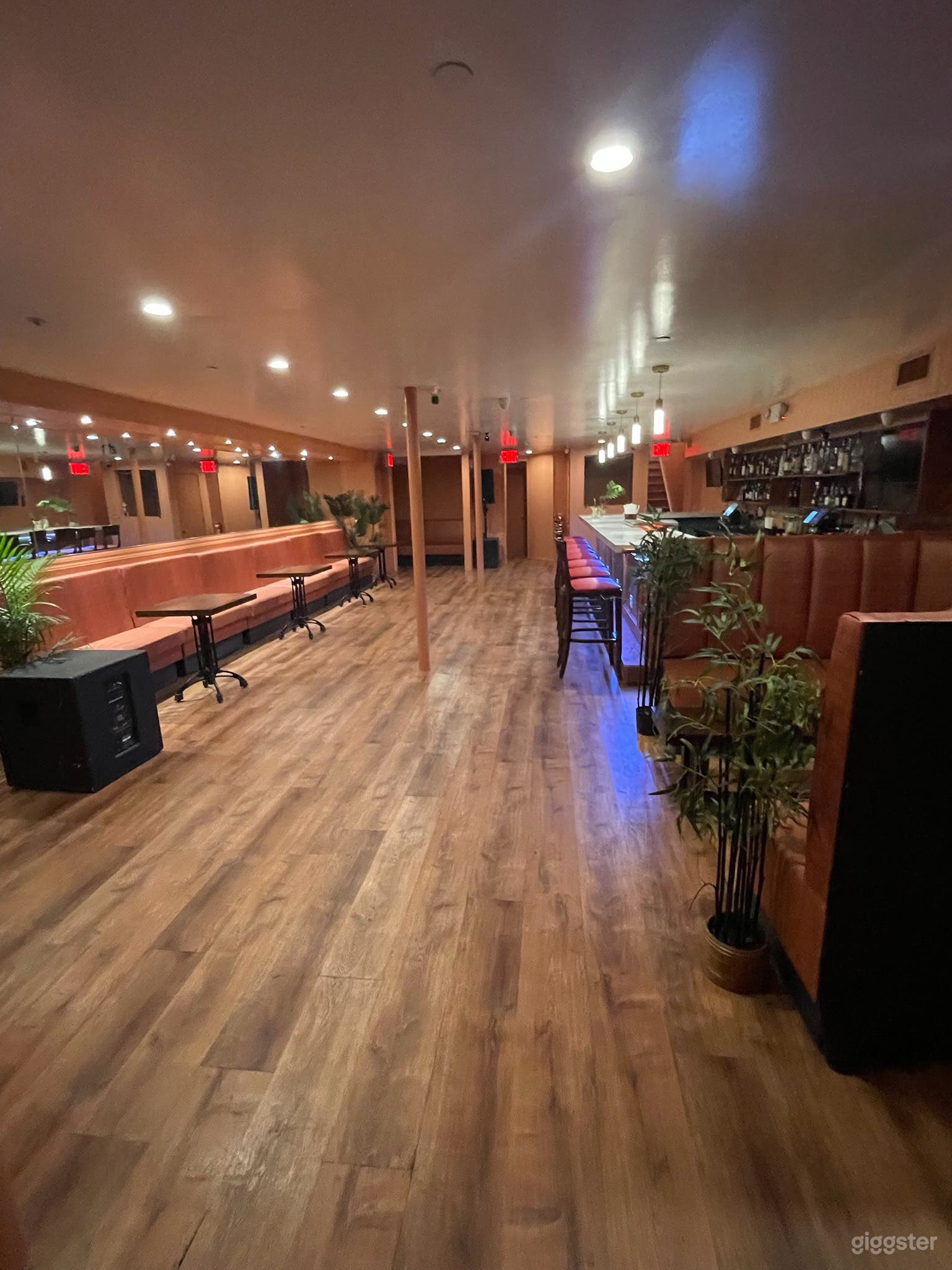 Intimate Lounge in Brooklyn Photo 1