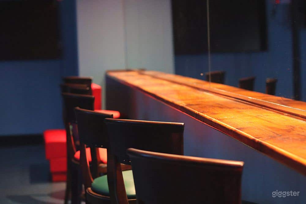 Intimate Lounge in Brooklyn Photo 2