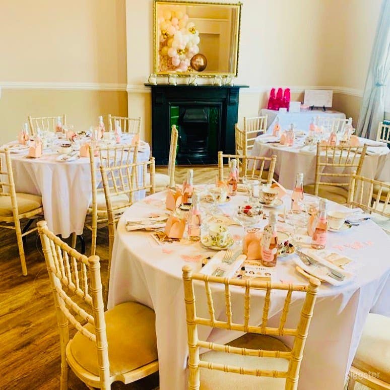 Cozy Cocktail Bar &amp; Event Space in Liverpool Photo 4