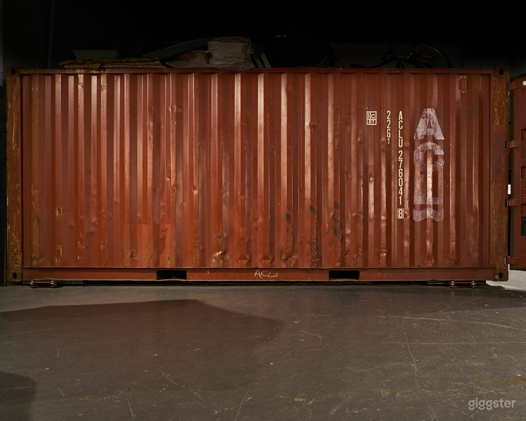 Studio C Ideal for photo shoots NO MUSIC VIDEOS Photo 3