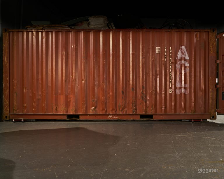  Studio C Ideal for photo shoots NO MUSIC VIDEOS 