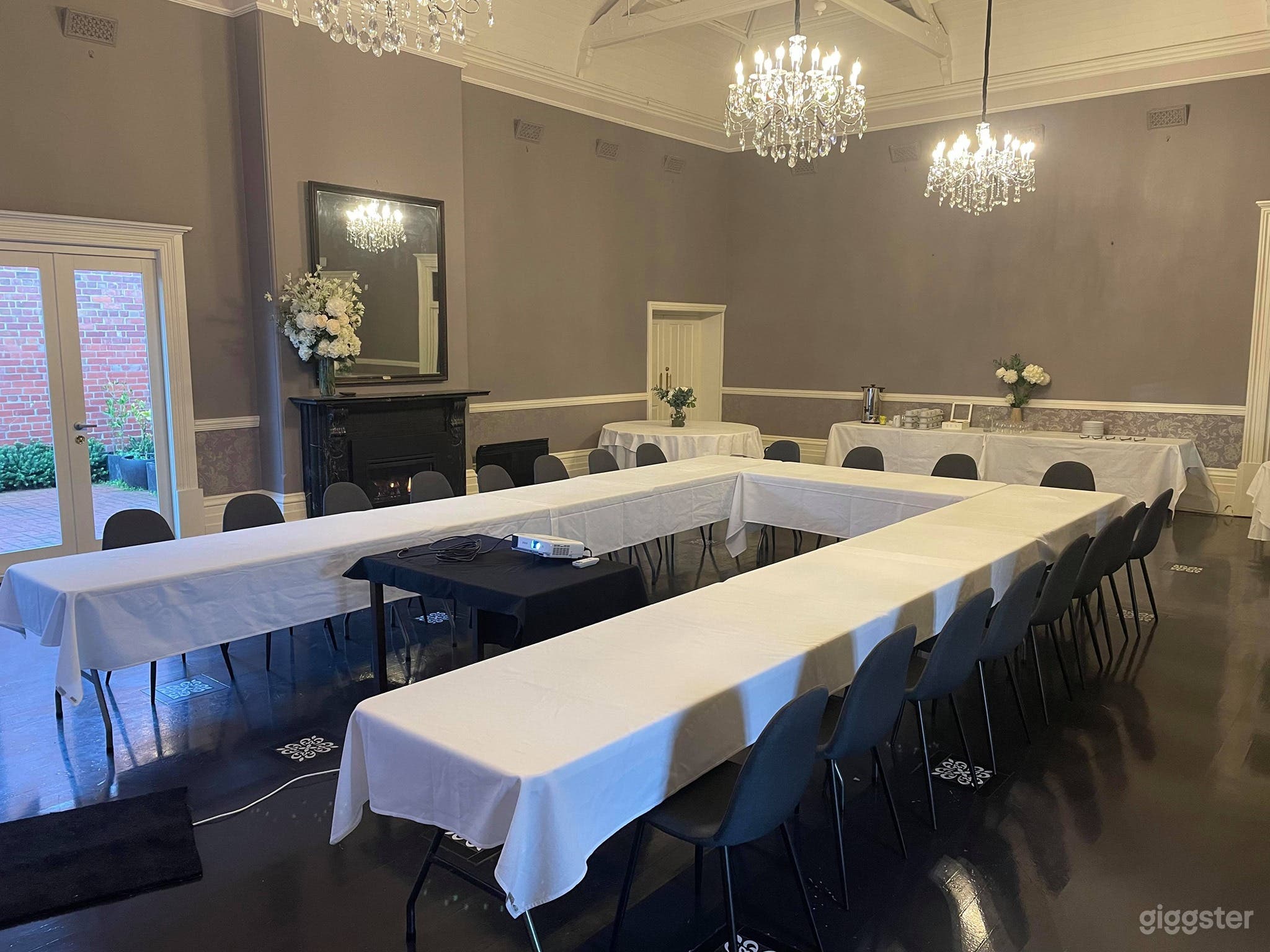 The Ballroom  Photo 4