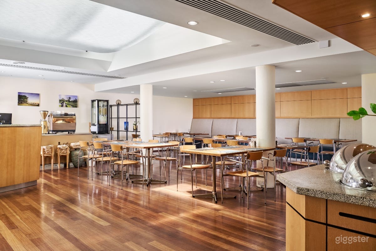 The Restaurant Photo 1