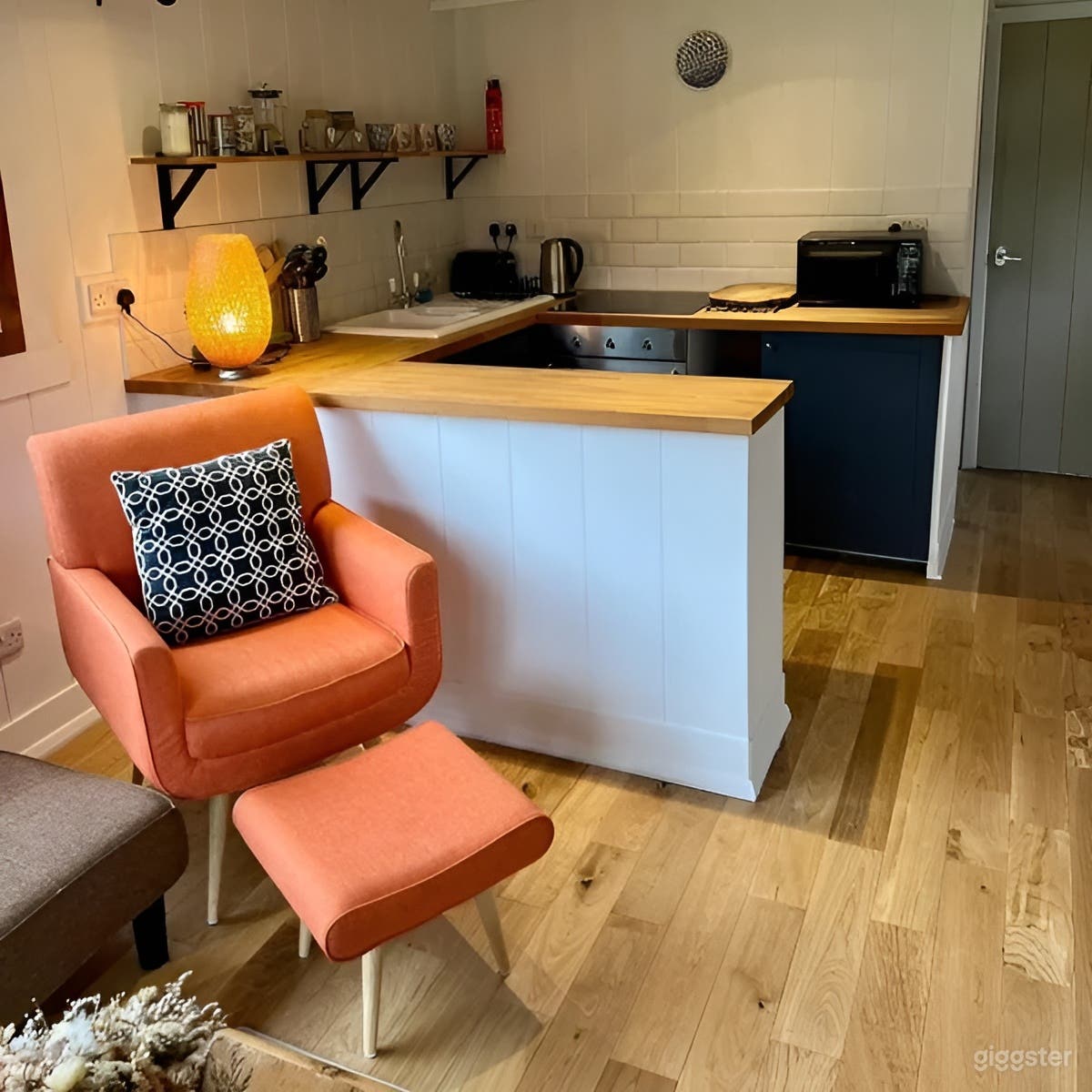 THE WOOD CABIN Photo 4