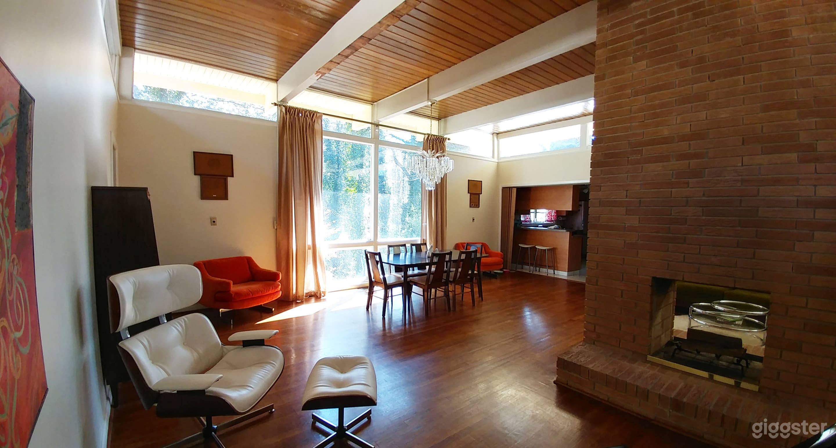 Mid-Century Time Capsule Photo 4