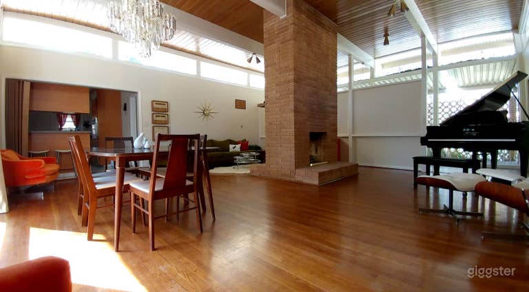  Mid-Century Time Capsule 