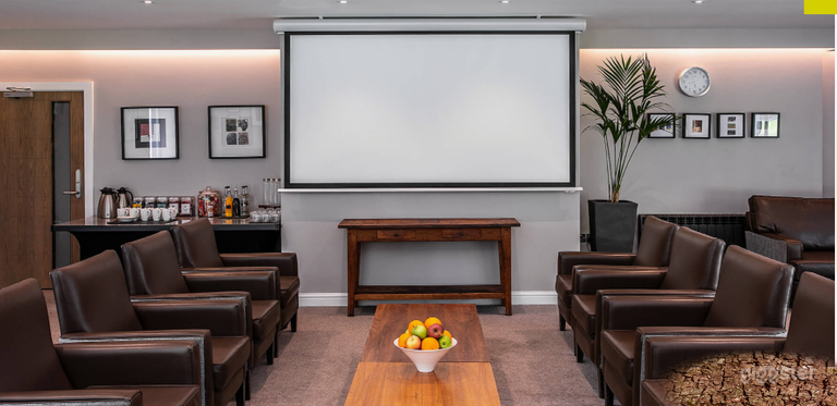  PEEL ROOM 