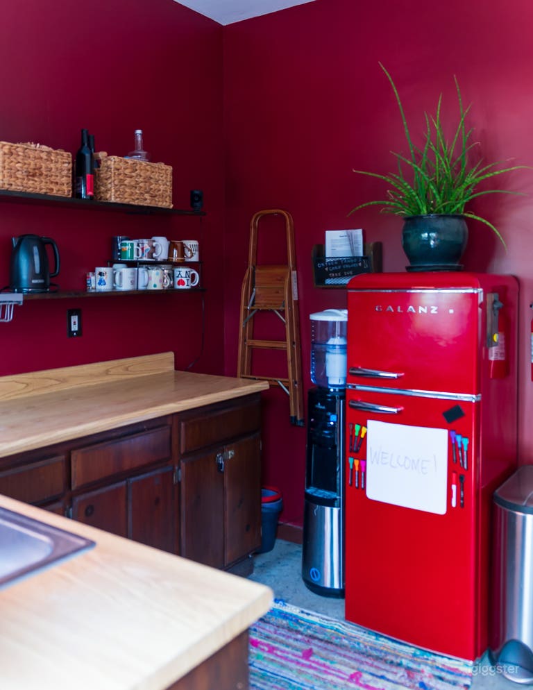  Buyout:Flex Space in Inglewood--meetings, classes & more 