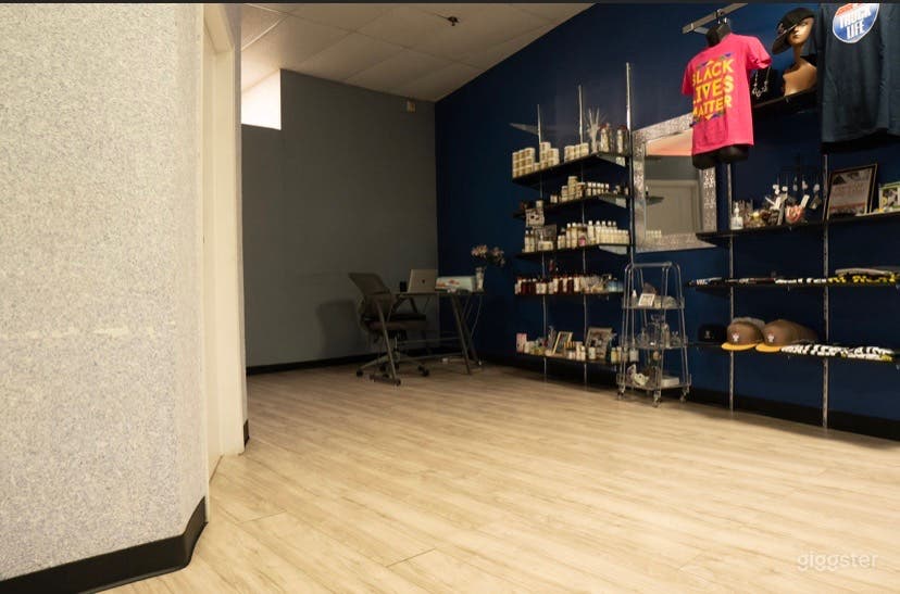 Cozy, Roomy, and Clean Event Space Photo 3