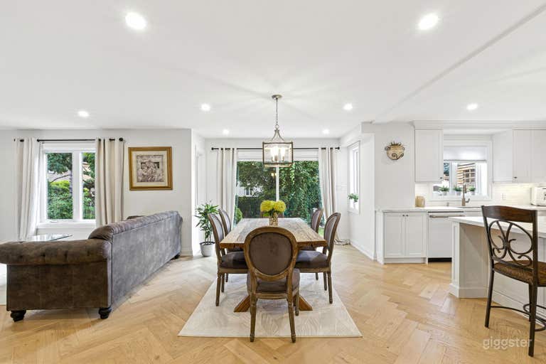  Maison Contemporaine Élégante et Lumineuse 