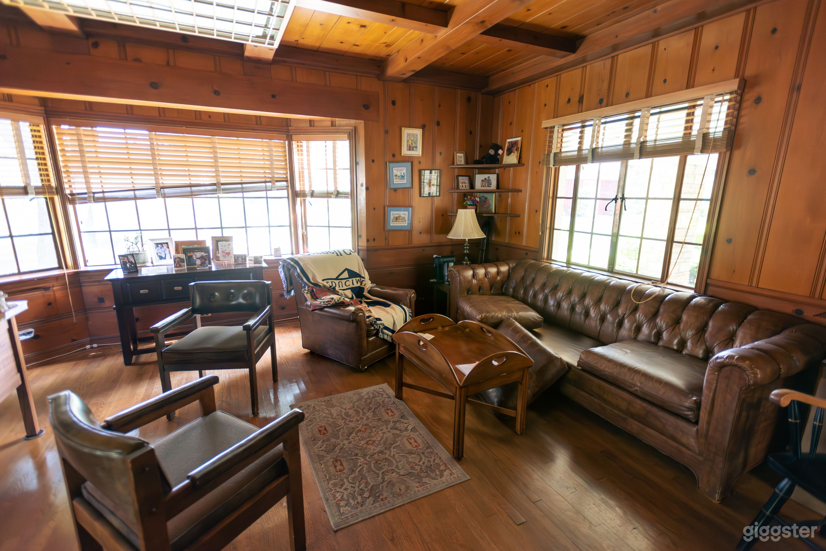 Captivating Mansion with Original Woodwork  Photo 3