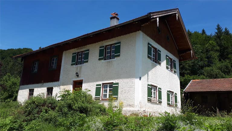  Altes Bauernhaus von 1926 in der Region Chiemgau 