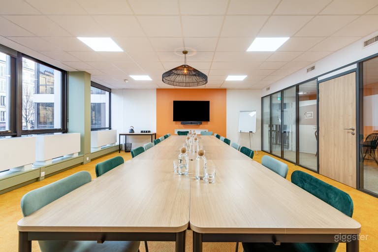  Espace de tournage et événementiel audiovisuel 