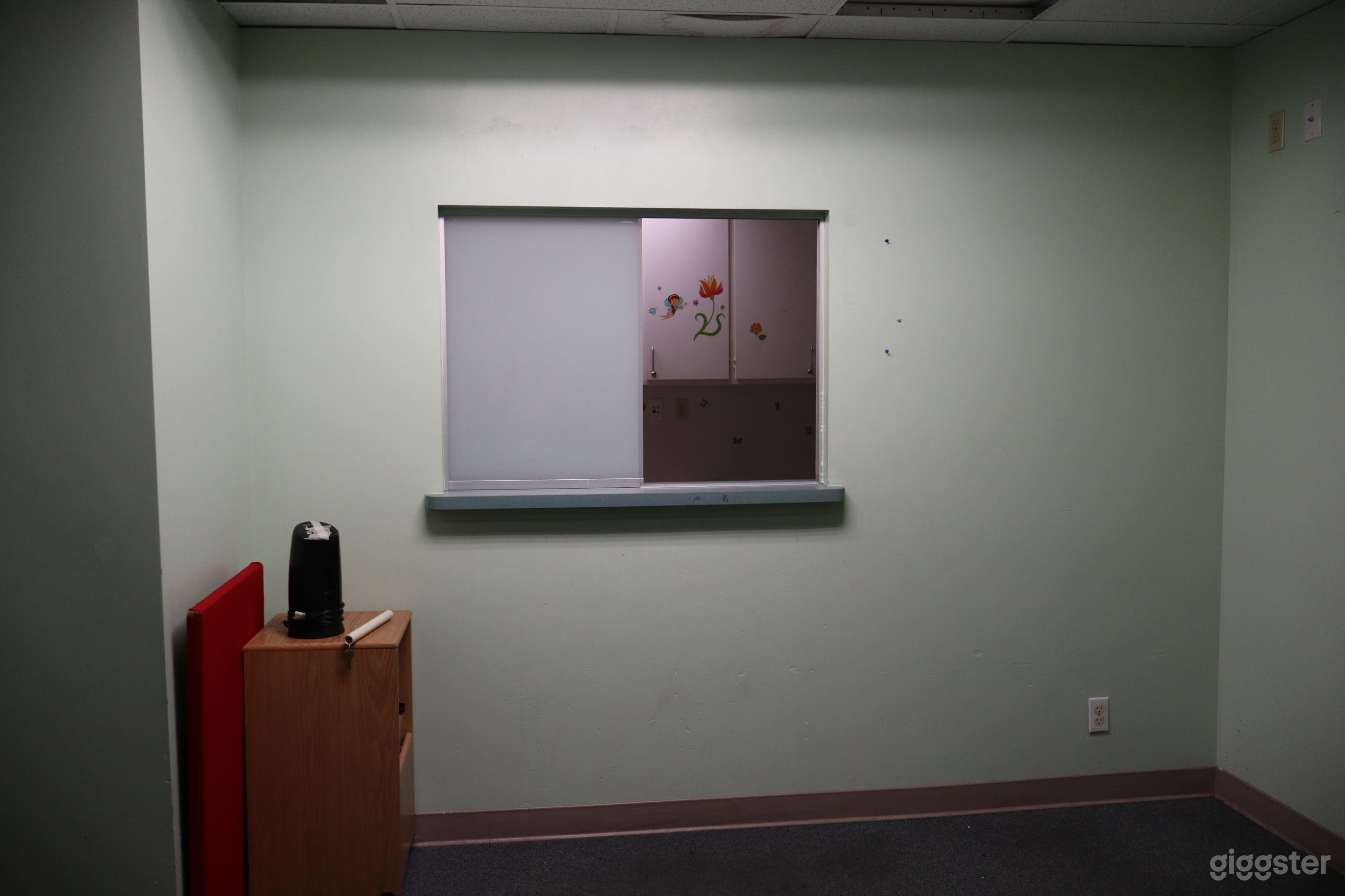 Vacant Medical Office (Suite 506) Photo 4