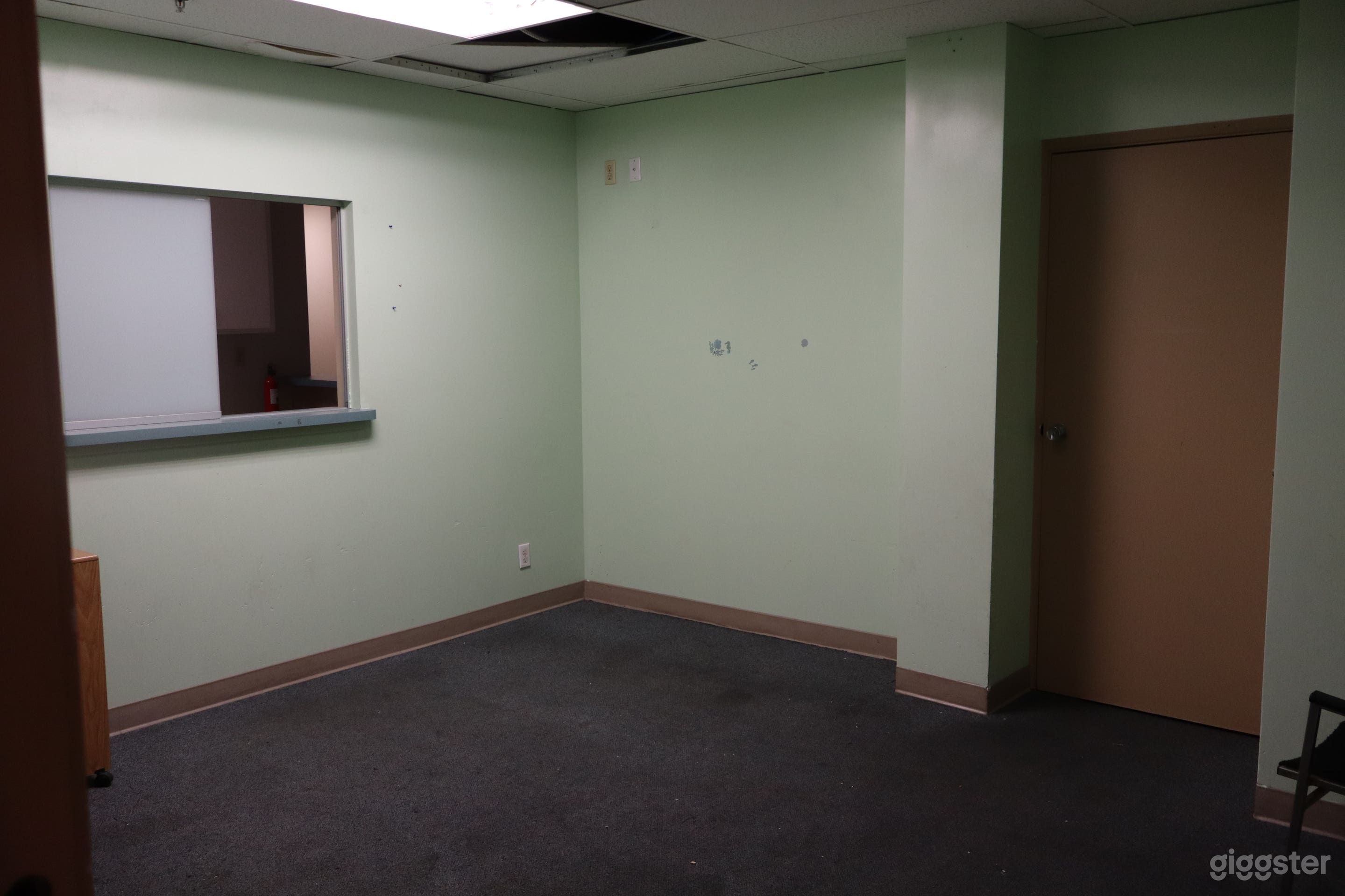 Vacant Medical Office (Suite 506) Photo 1