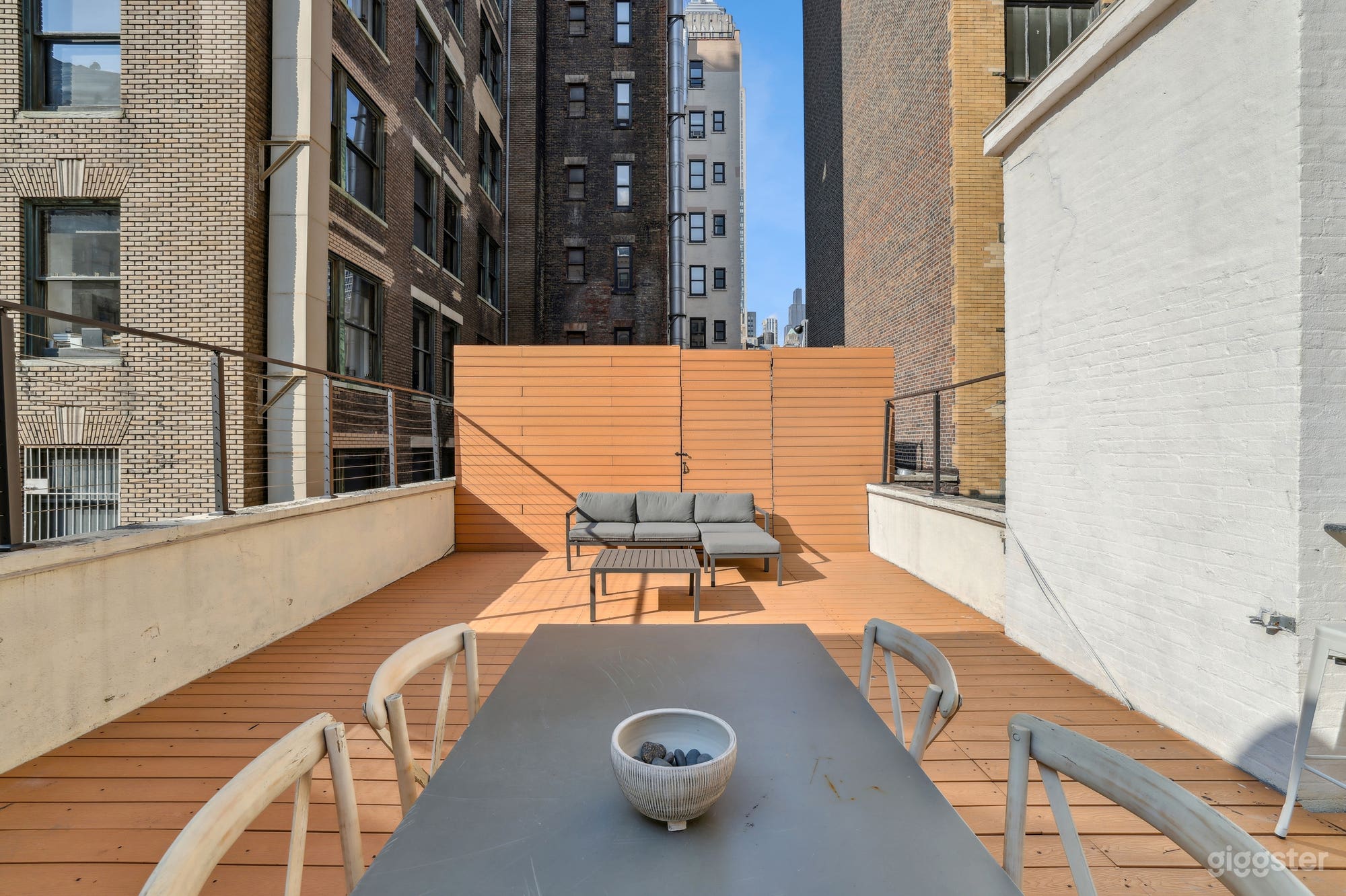 Empire Vista: Nomad Rooftop Photo 4