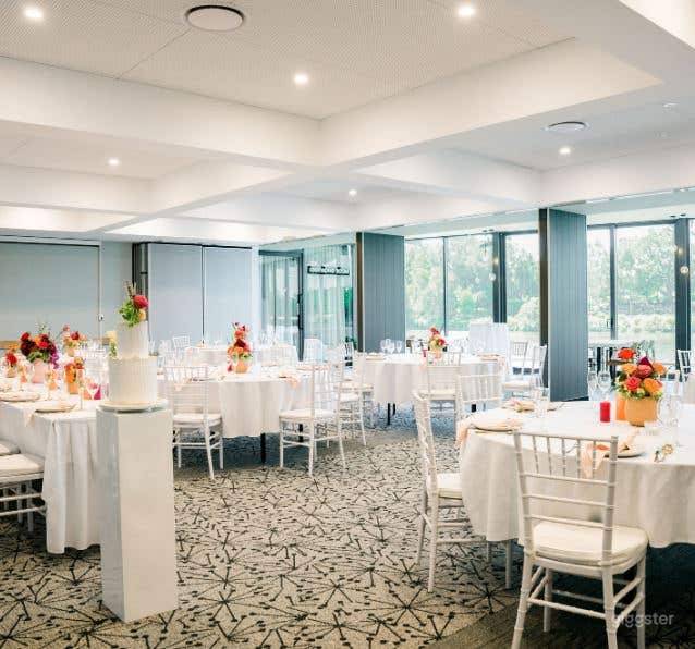 Gorgeous Garden Island Room for Events Photo 2