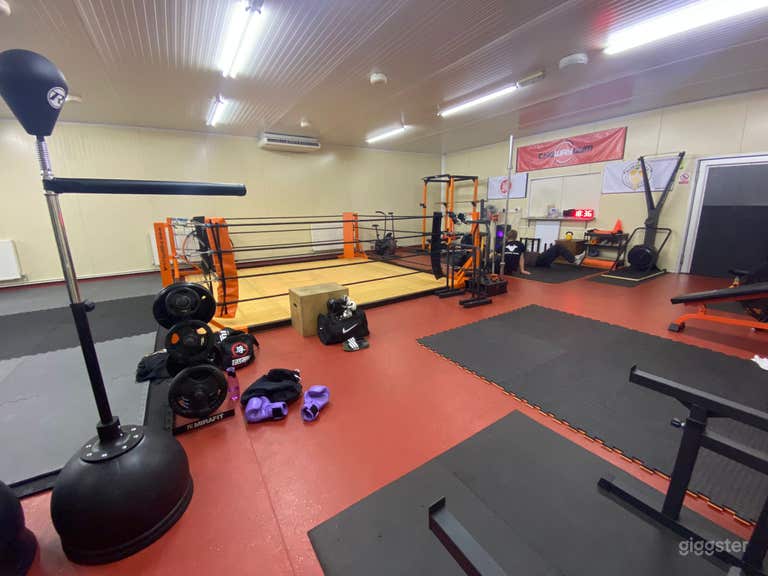  Combat Gym 