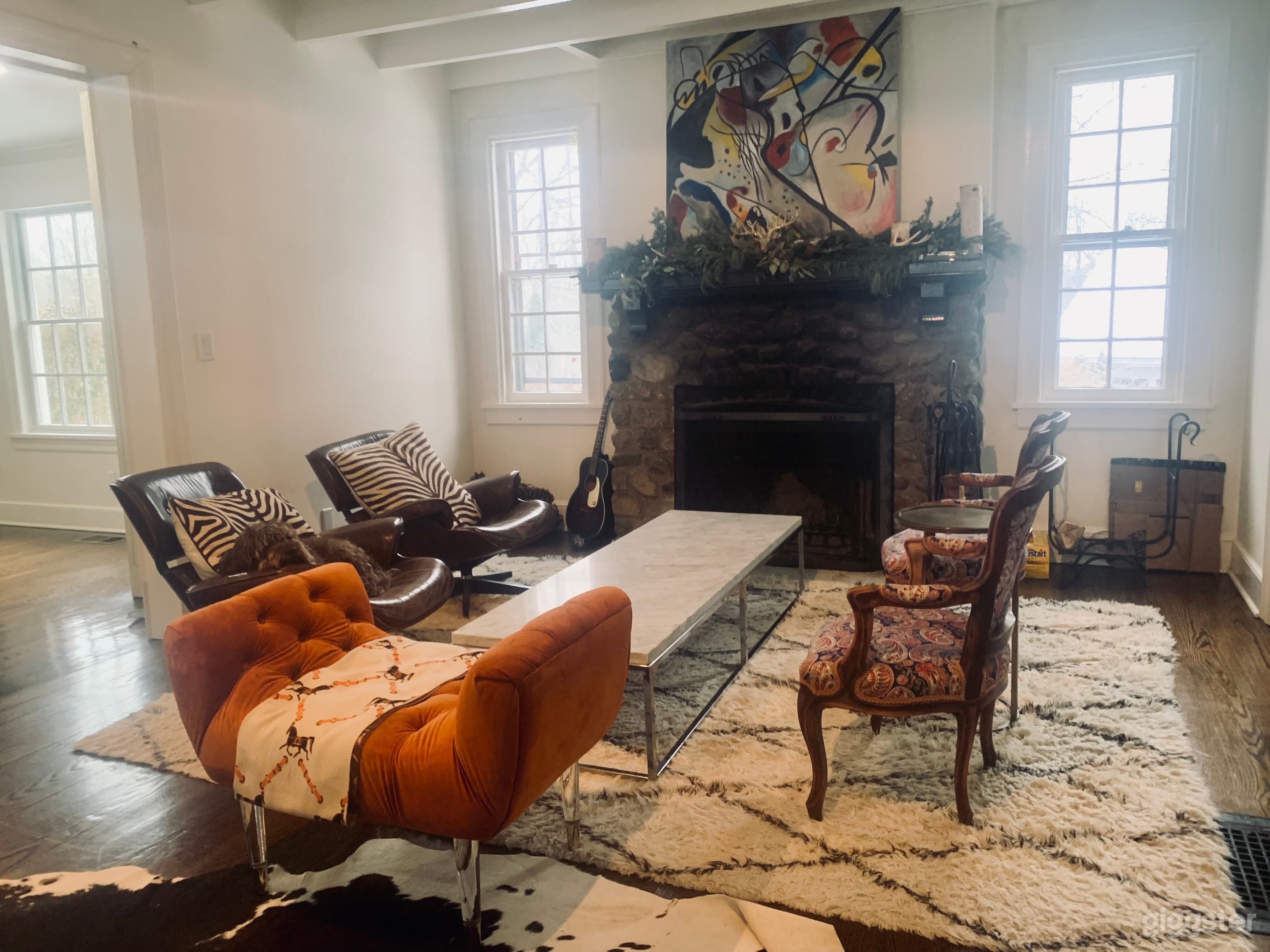 Elegant Modern Farmhouse Photo 4