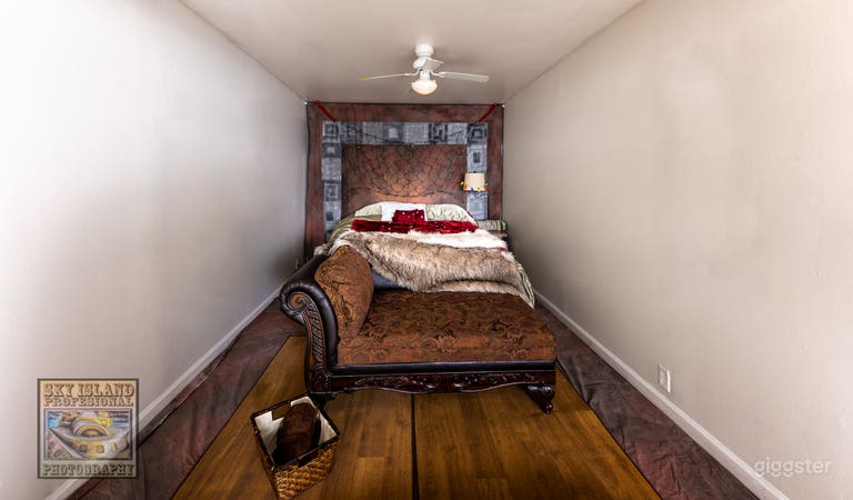  Bed room area for boudoir photo sessions 