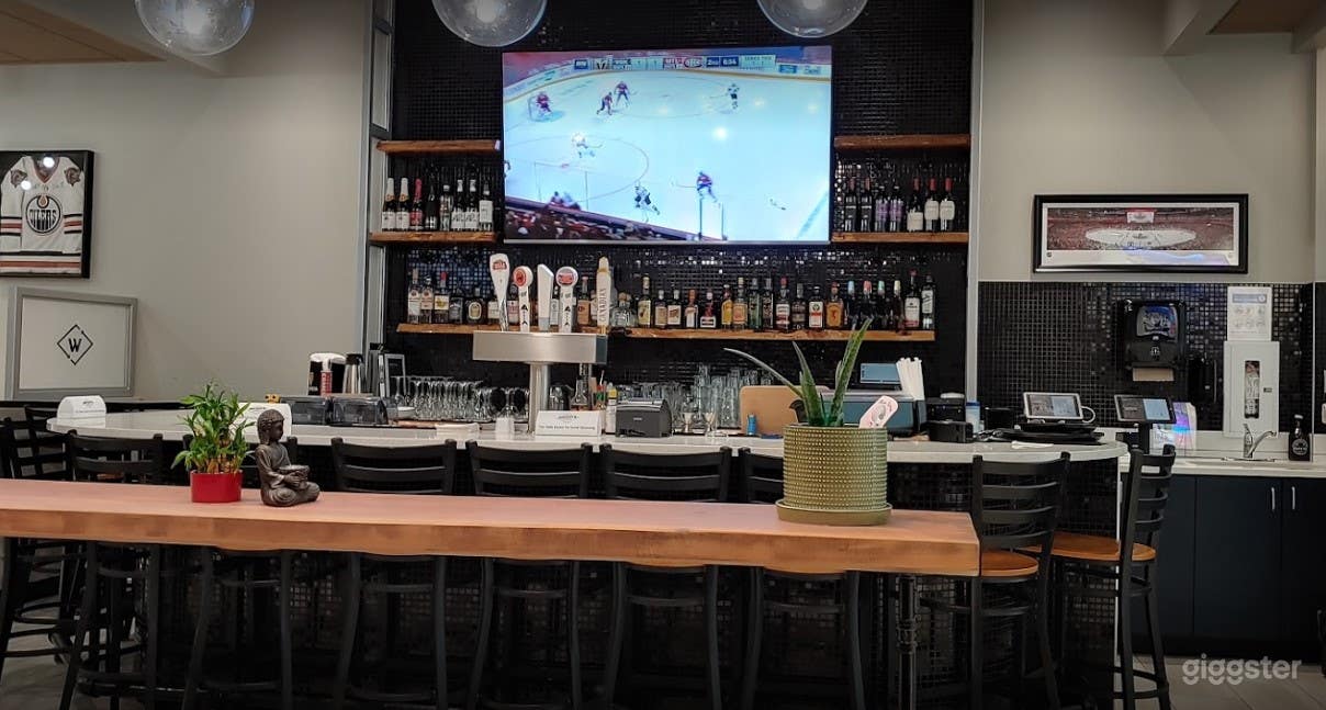 Family Friendly Restaurant in Edmonton Photo 2