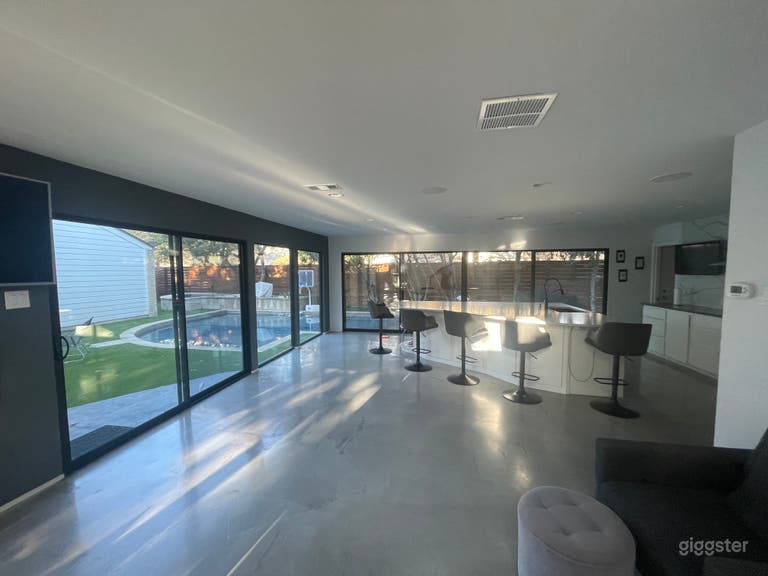  Large open kitchen with 2 sliding doors leading out to the backyard 