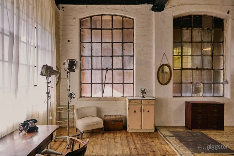  ART HOUSE Industrial Loft Warehouse Conversion 