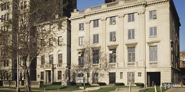  International Museum of Surgical Science 