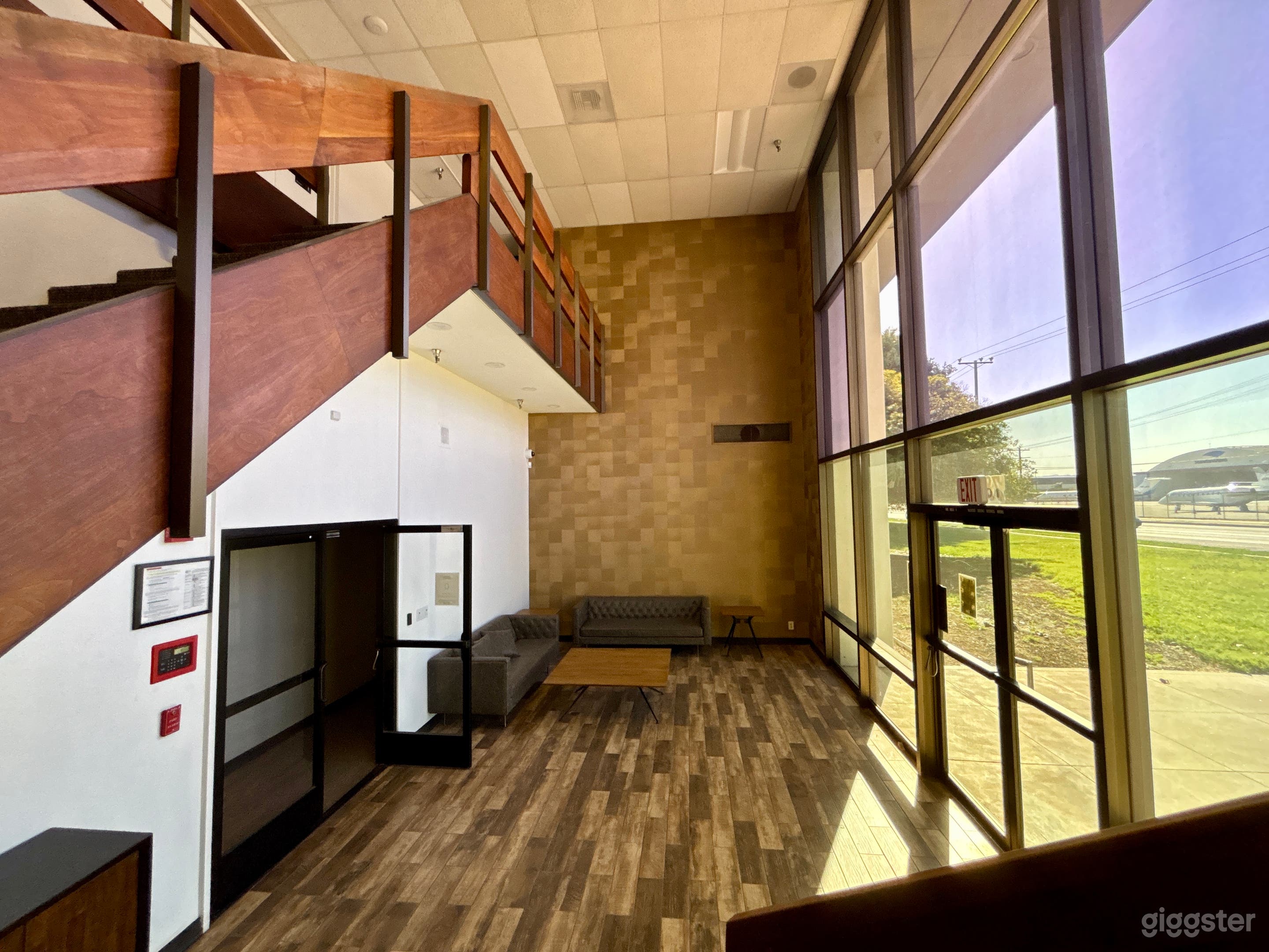 Modern Industrial Office space and Cafeteria Photo 1