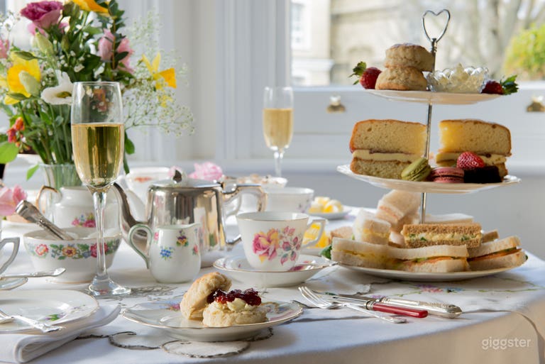  Vintage Afternoon Tea 
