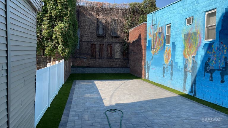  Event space in Newark 