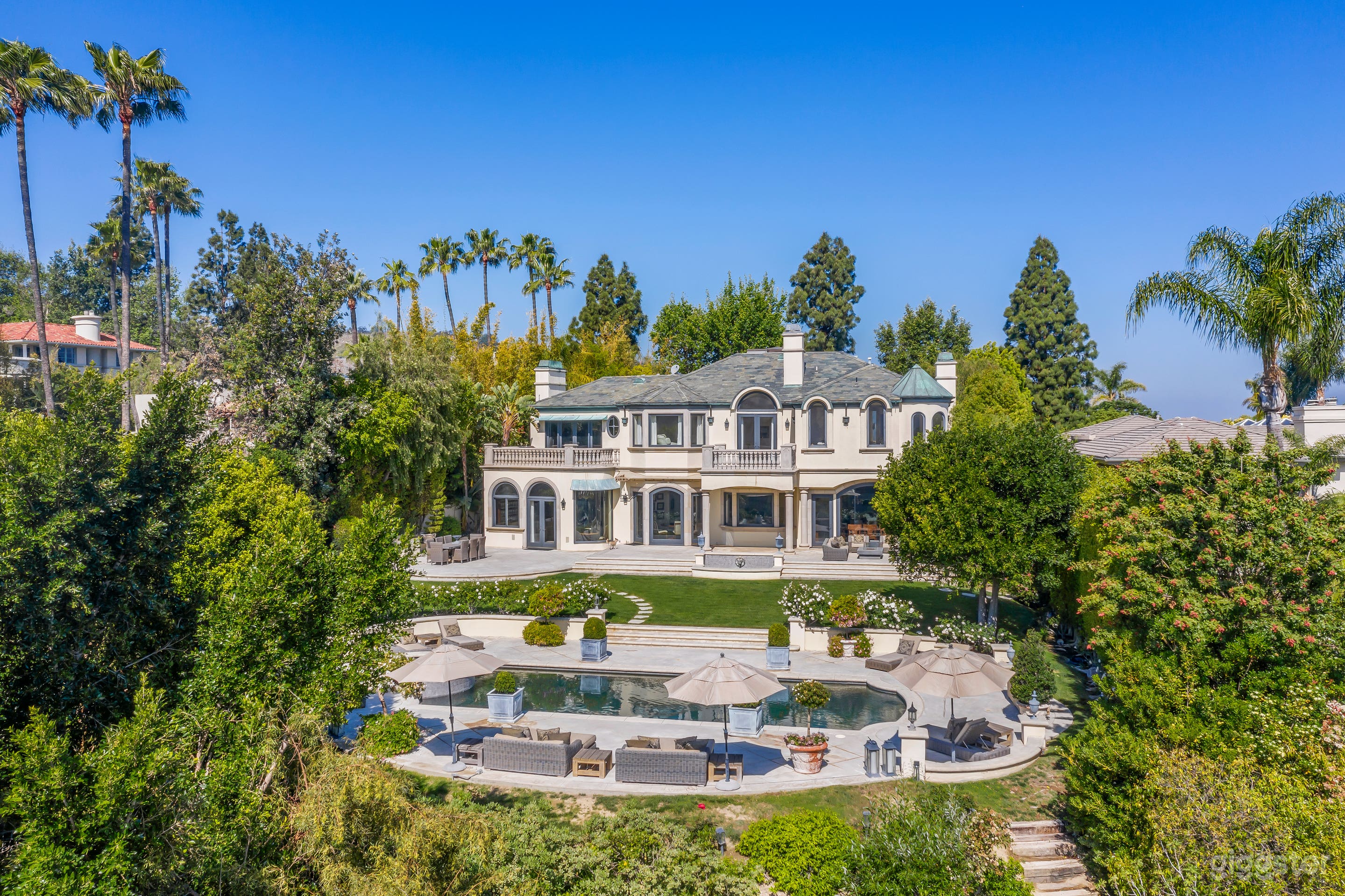 Spectacular French Chateau Estate  Photo 2