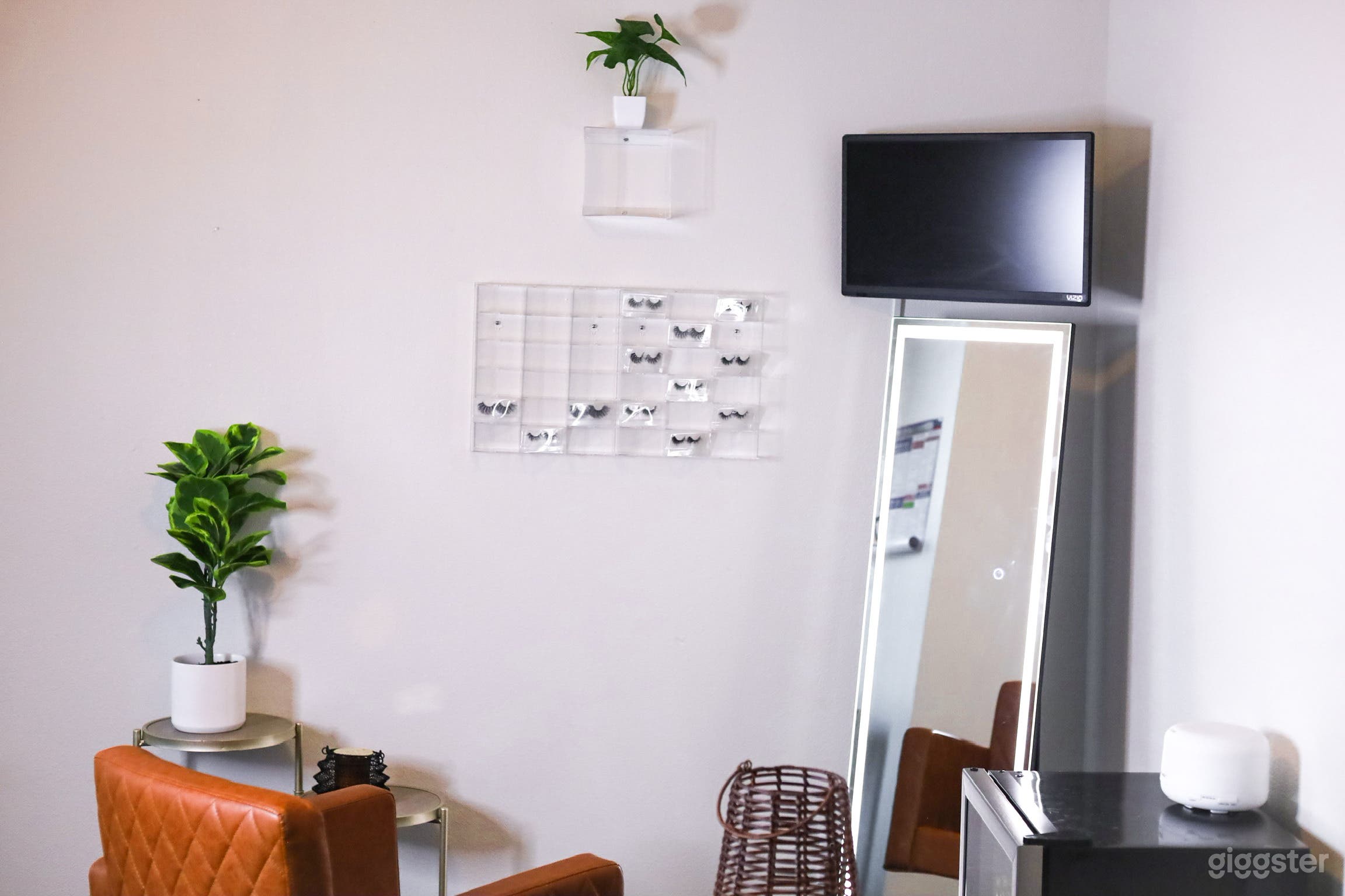 Chic Beauty Studio Photo 3