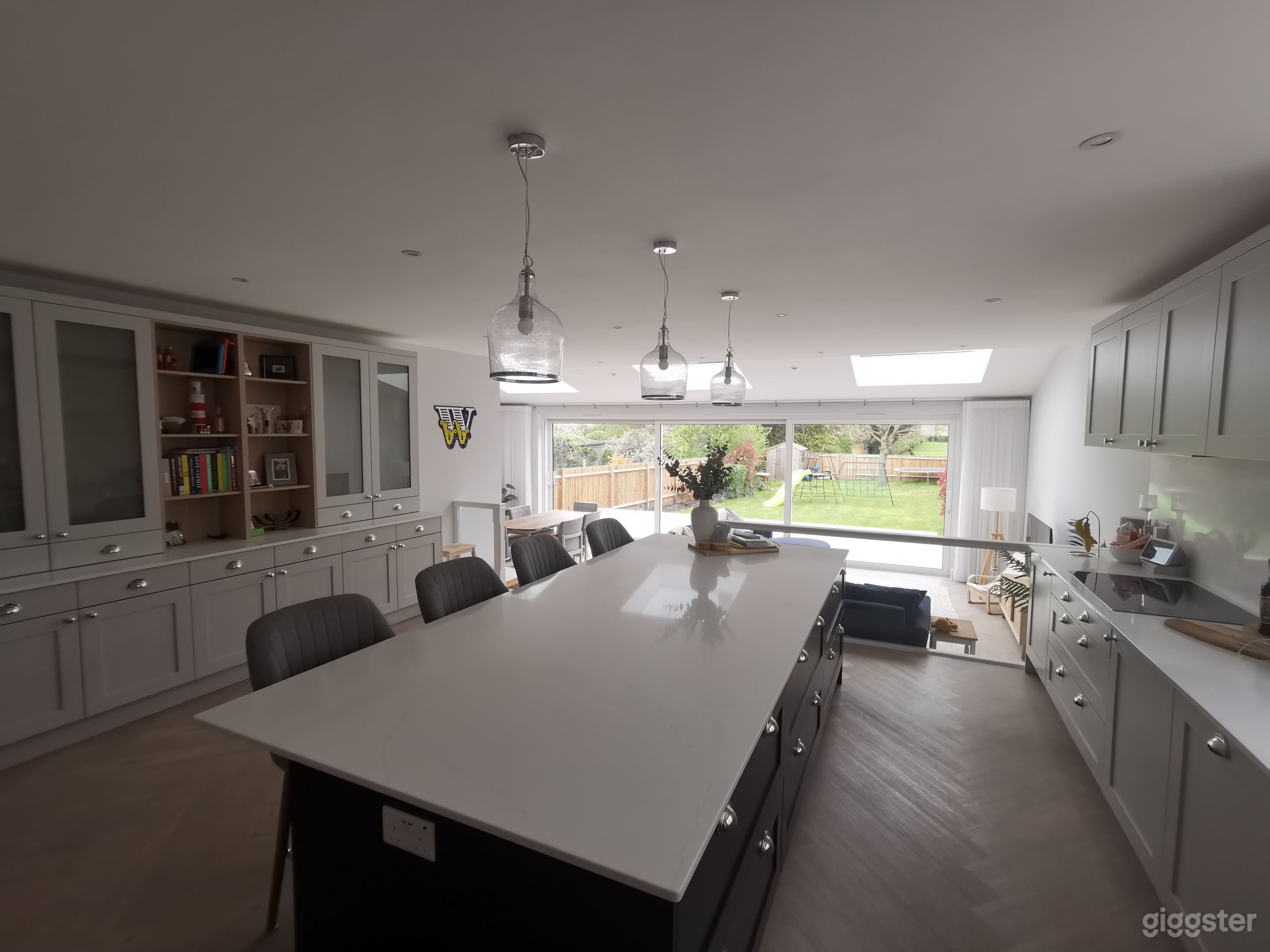 Renovated 1930s house in South East London  Photo 1