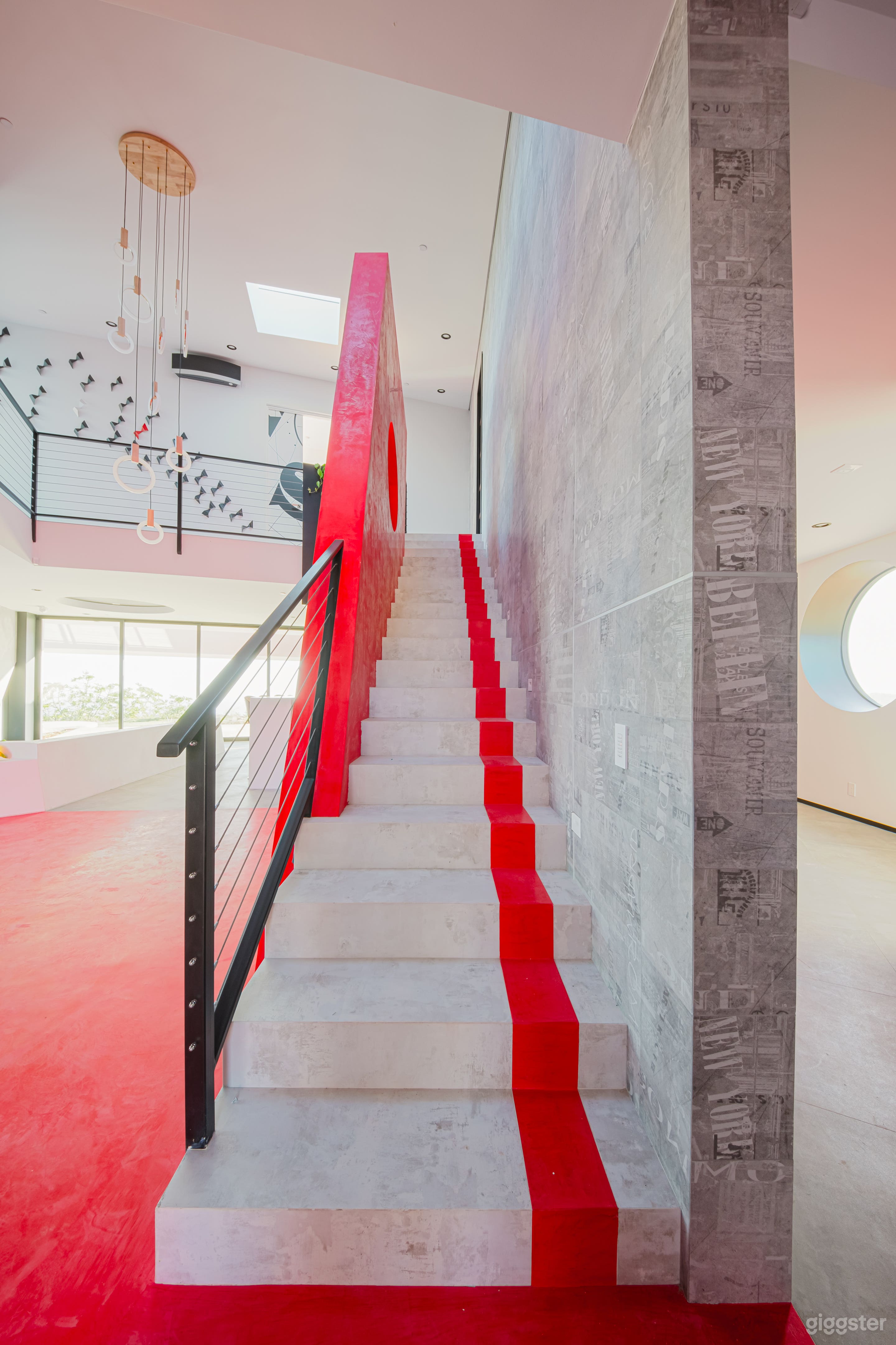 FUTURISTIC MALIBU CLIFFSIDE MASTERPIECE Photo 3