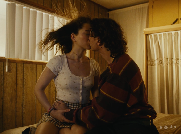  RETRO 1970s, 80s, 90s WOOD PANELING LINOLEUM 