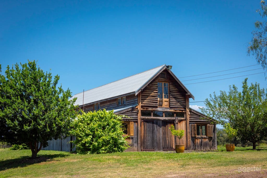 Sunnybrook Barn Photo 2