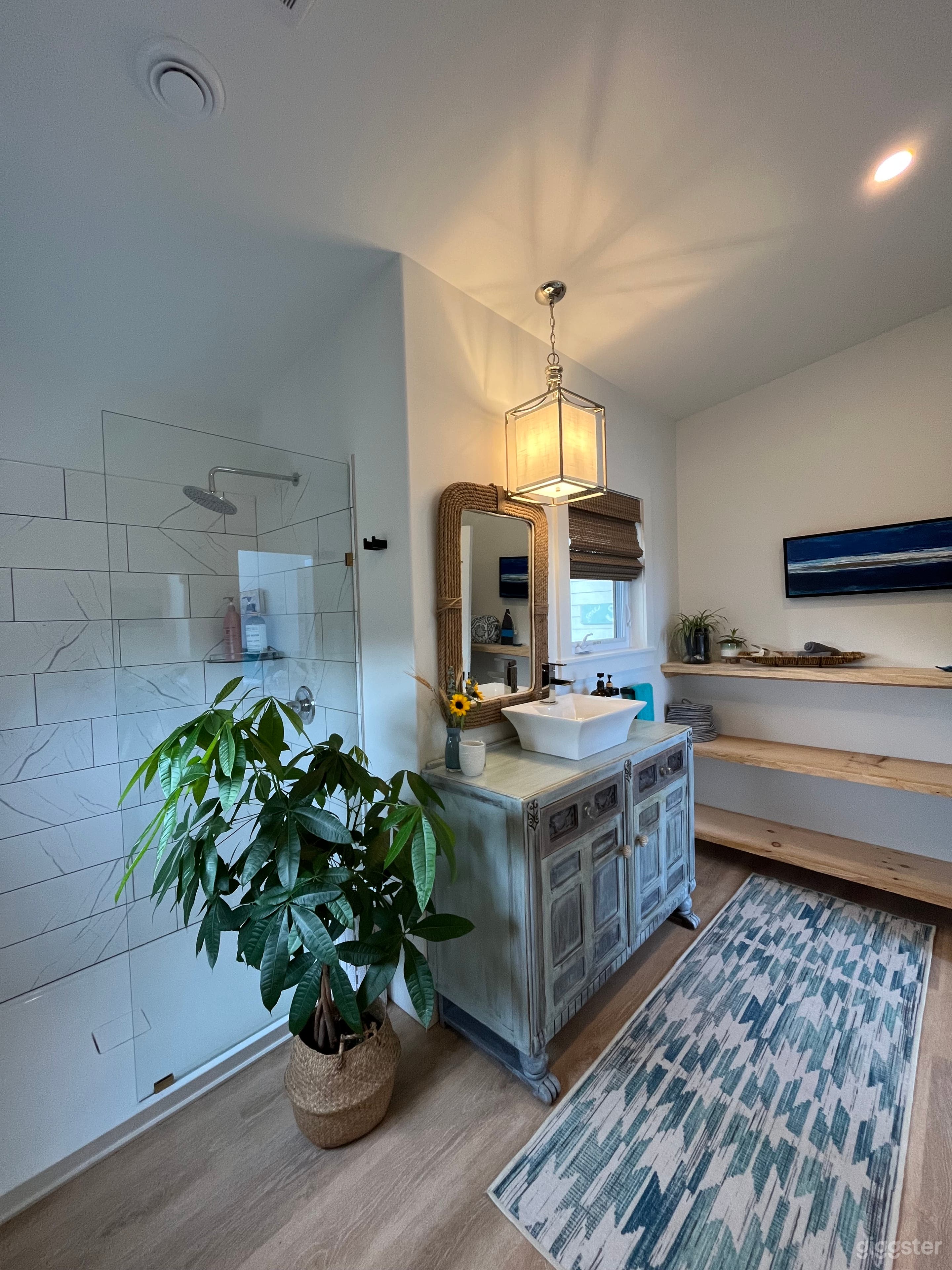 Stunning Seaside Pearl  Photo 4